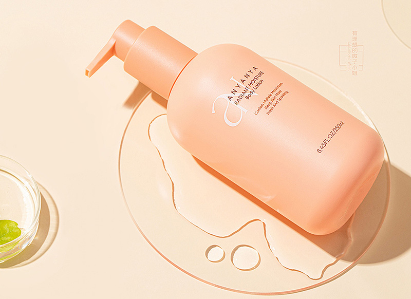 Dior“羽衣霓裳”杠上花西子，國際大牌也想做“中國風(fēng)”